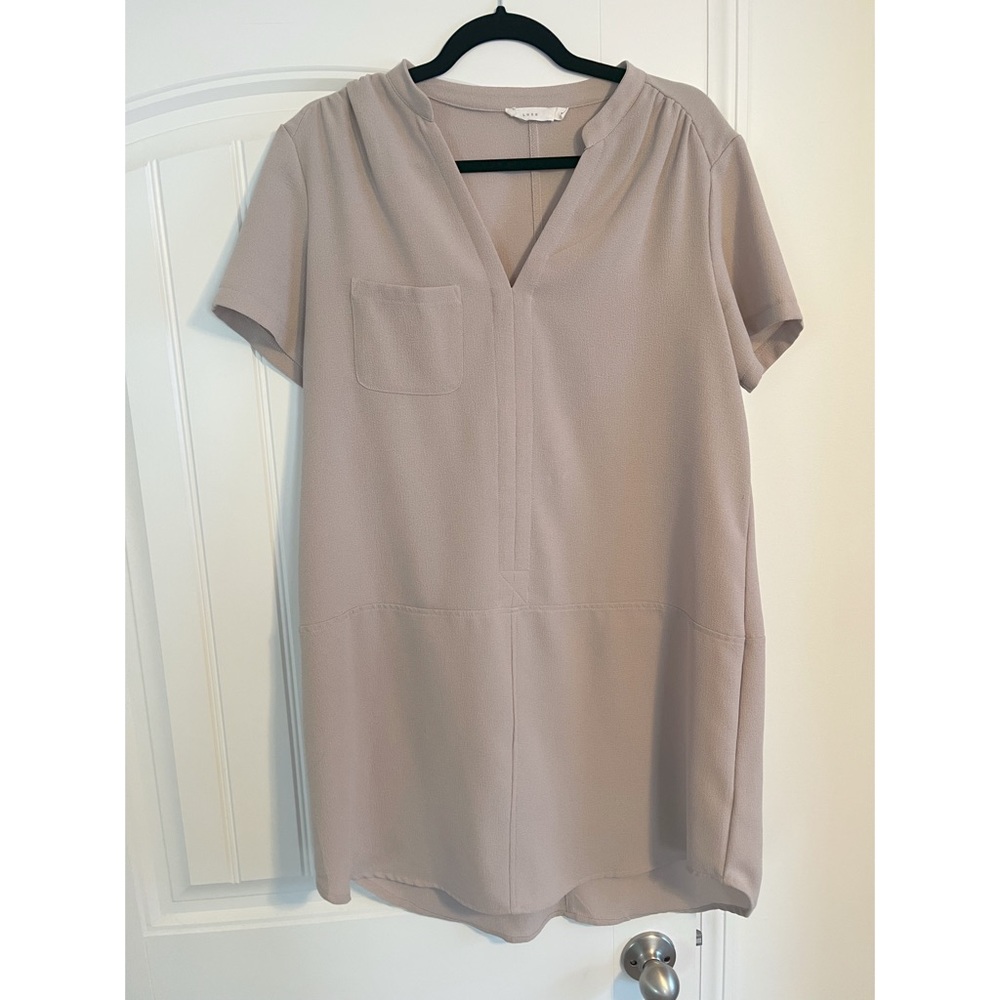 Tan short sleeve shift dress